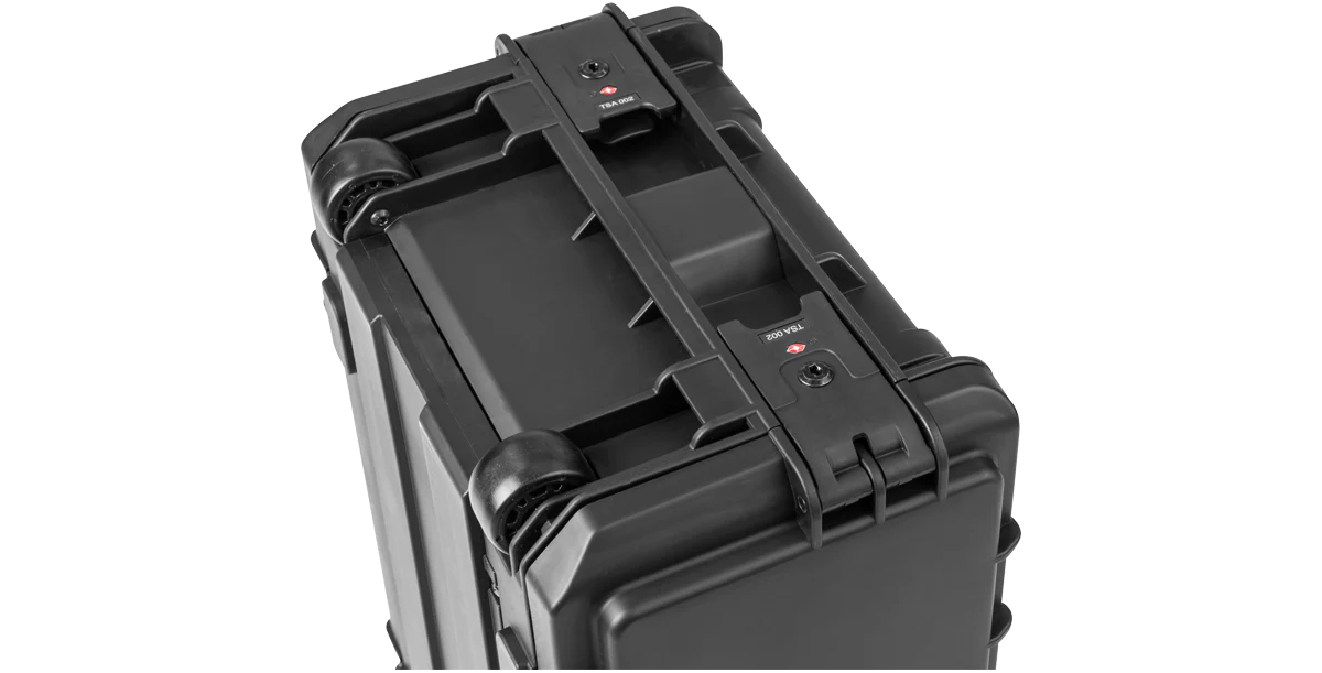 4U Injection Molded 11" Deep Rack w/Wheels, Black - Image 13