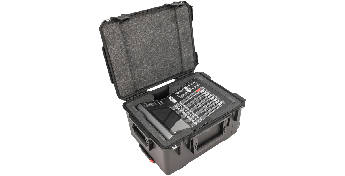 iSeries 2015-10 Yamaha DM3 Digital Mixer Case