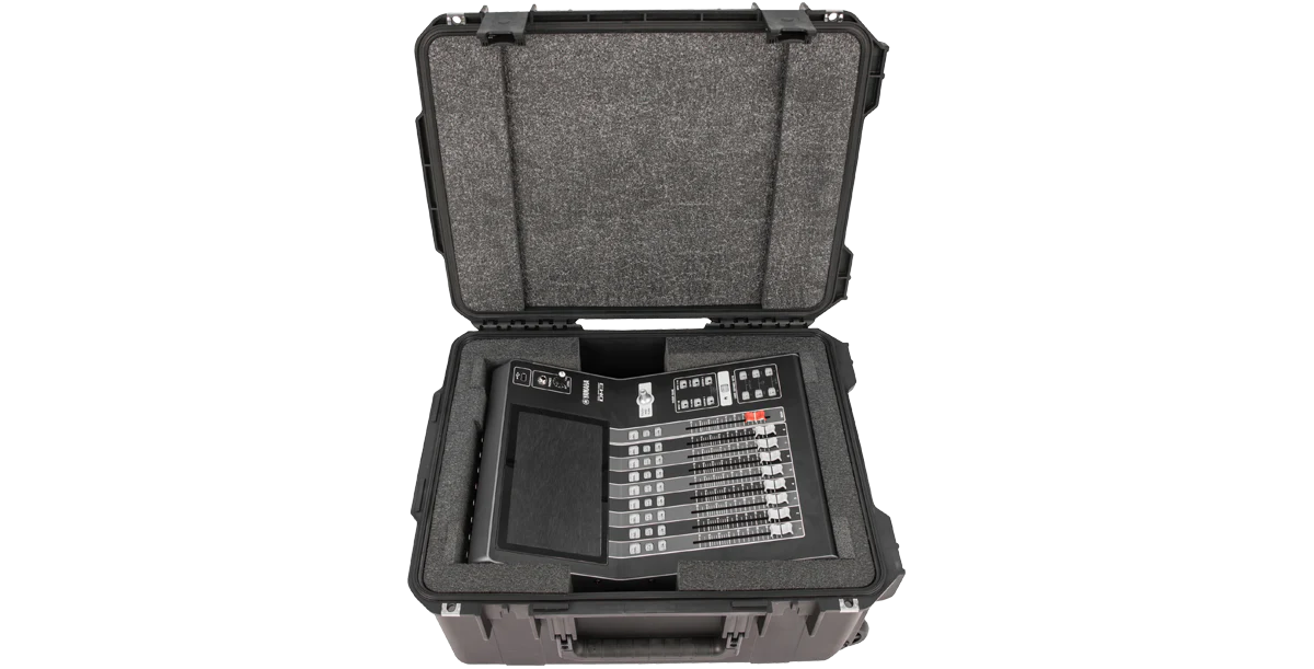 iSeries 2015-10 Yamaha DM3 Digital Mixer Case - Image 4