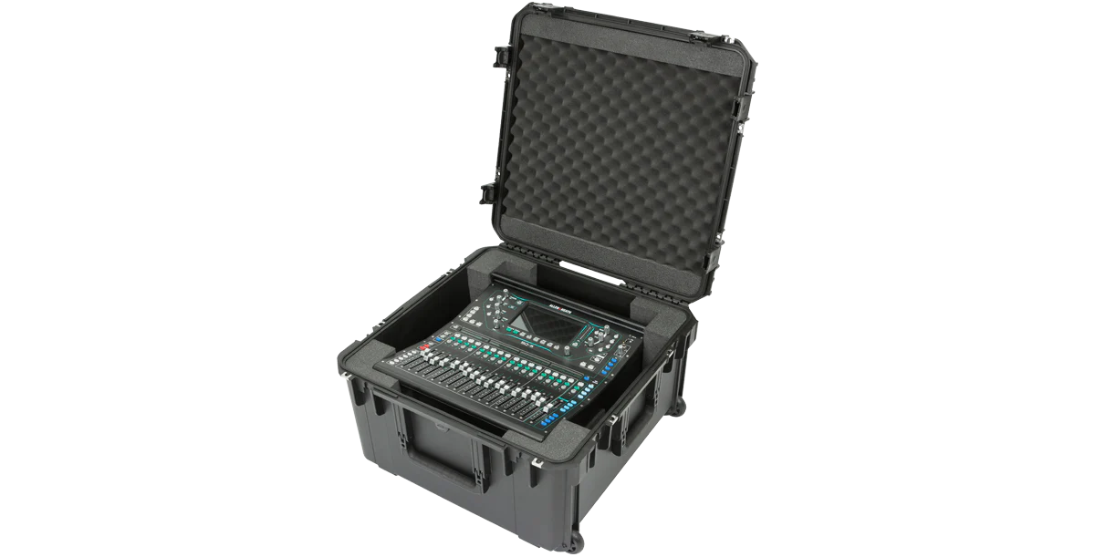 iSeries 2222-12 Allen & Heath SQ5 Mixer Case - Image 3