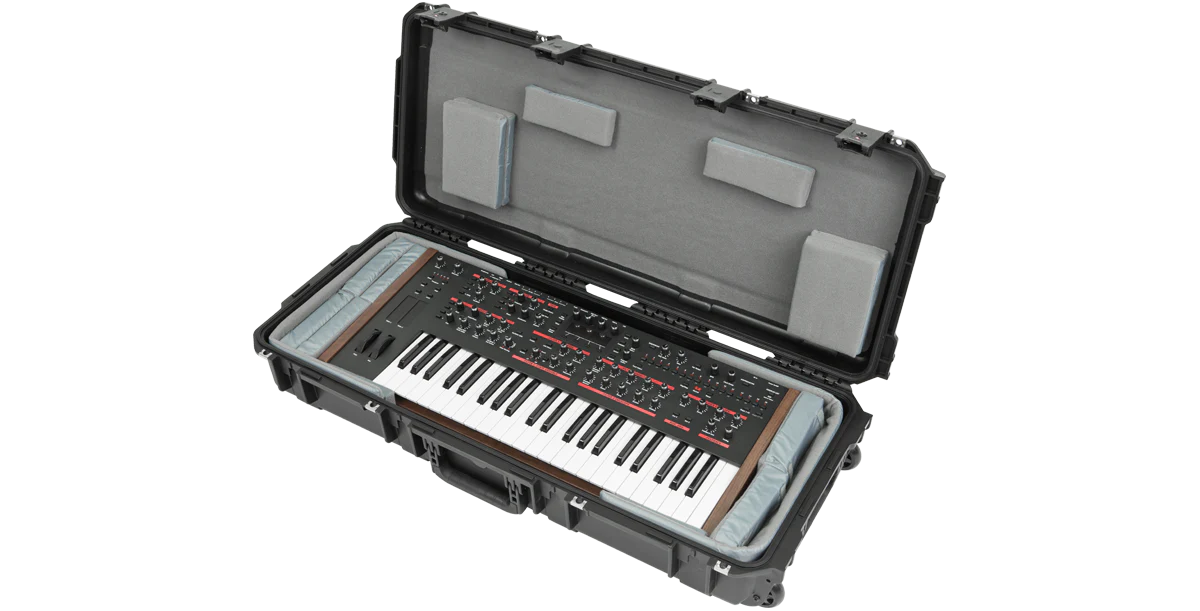 iSeries 3614-6 49-note Keyboard Case - Image 6