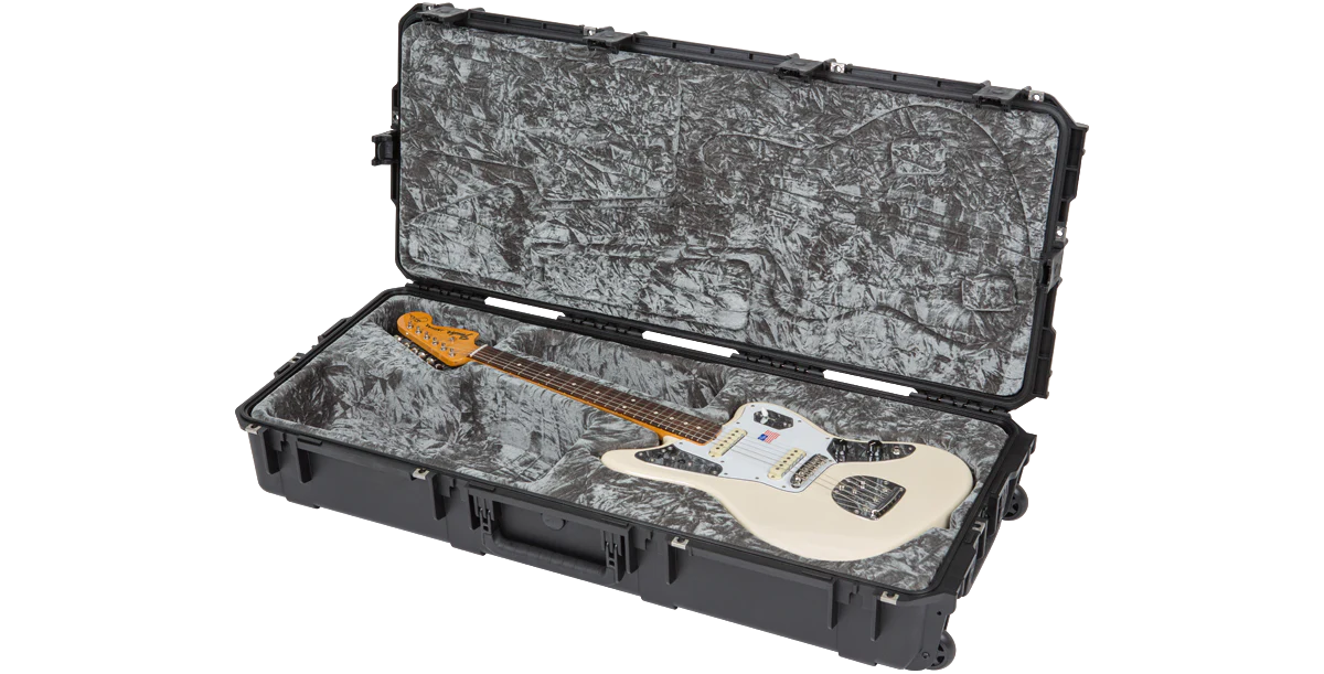 iSeries Waterproof Jaguar® / Jazzmaster® Guitar Flight Case - Image 8