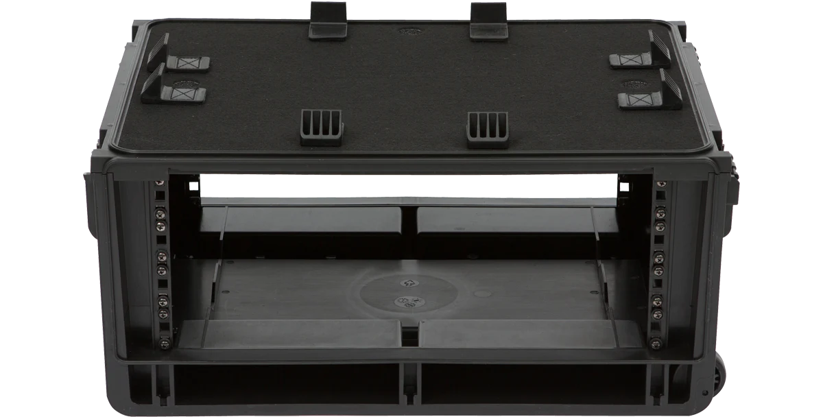 Injection Molded 4U Studio Flyer Rack Case - Image 4