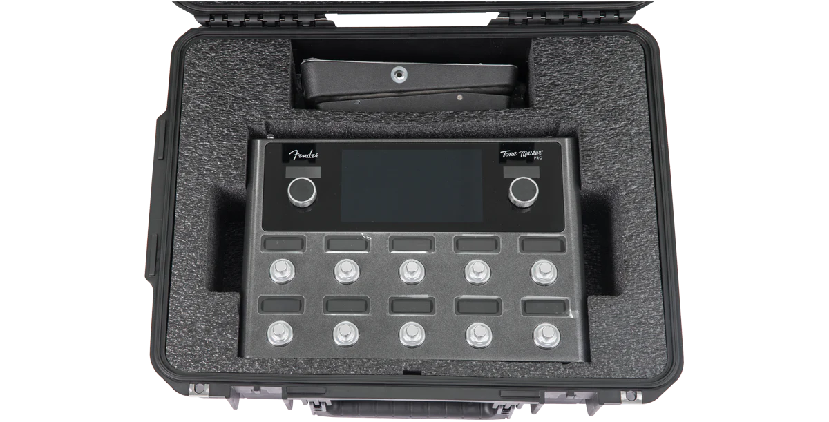 iSeries Fender Tone Master Pro Case - Image 11