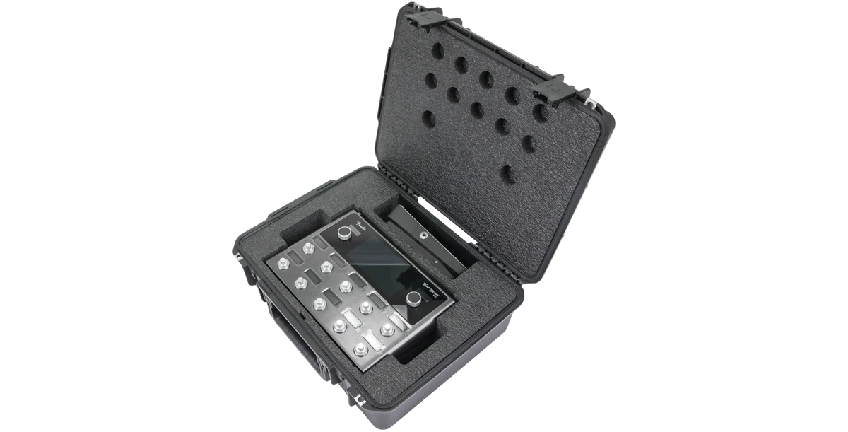 iSeries Fender Tone Master Pro Case - Image 6